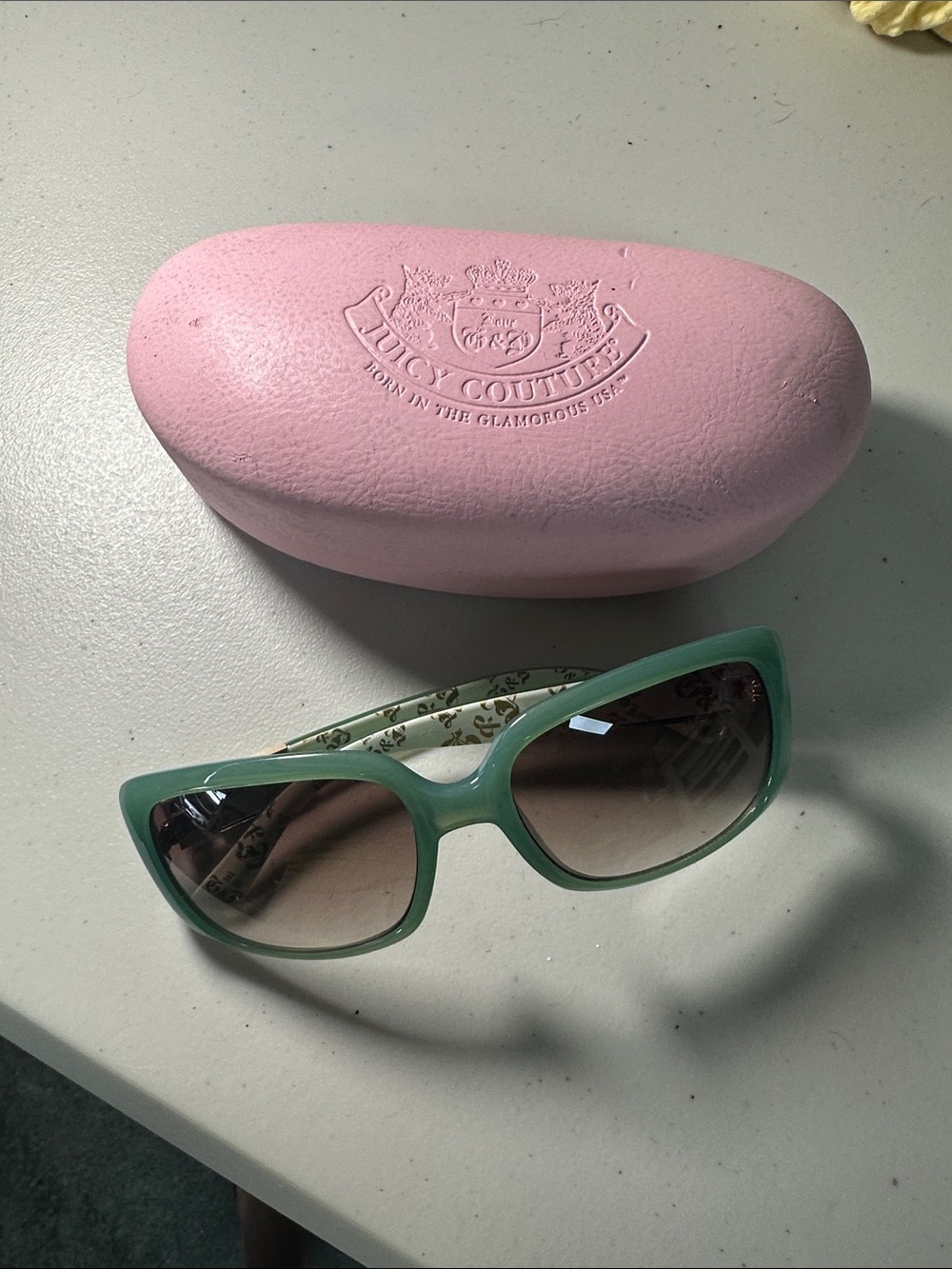 Y2K Juicy Couture Mint Green Women's Fashion Sunglasses with case and cloth.